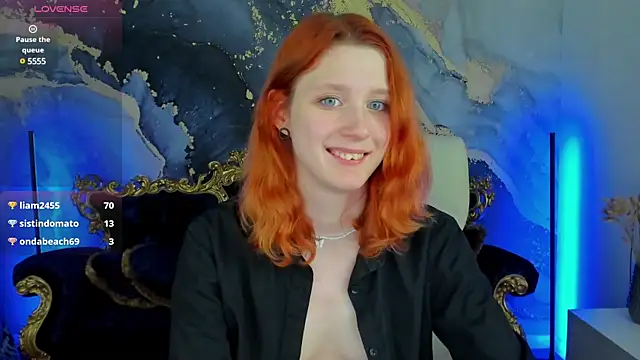 Snapshot of MagicLilu chatting on February 2025 02:47:01 AM MagicLilu online show from February 2025 02:47:01 AM