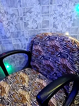 kindar-joy online show from April 2026 03:34:01 AM