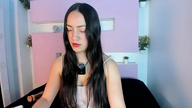 Scarlett  Fox   online show from March 2026 11:16:02 AM