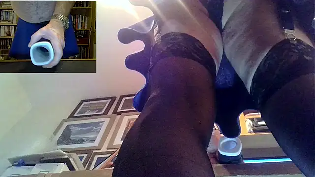 Snapshot of nataliecdlive chatting on December 2024 12:08:01 AM nataliecdlive online show from December 2024 12:08:01 AM