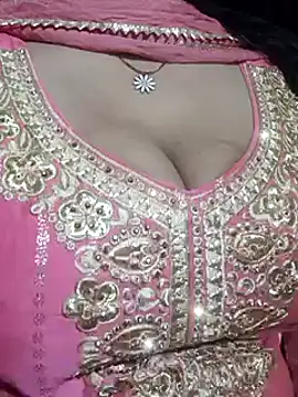 Snapshot of Anamika_Kapoor chatting on March 2025 08:10:02 PM Anamika Kapoor online show from March 2025 08:10:02 PM