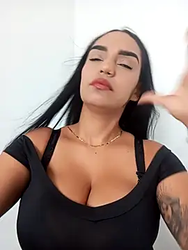 Sara-77 online show from October 2025 02:57:02 PM