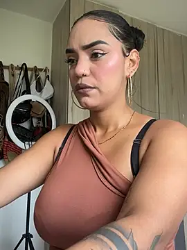 Sara-77 online show from January 2026 03:27:01 PM