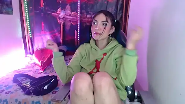 ReiLyMalkova online show from February 2025 04:20:01 AM