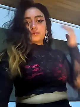 Lila Desiree online show from March 2025 01:27:02 AM