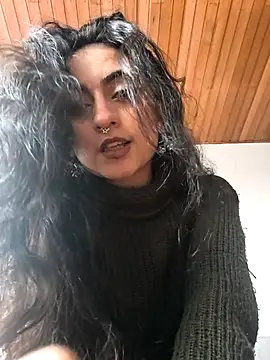 Lila Desiree online show from February 2026 09:35:02 PM