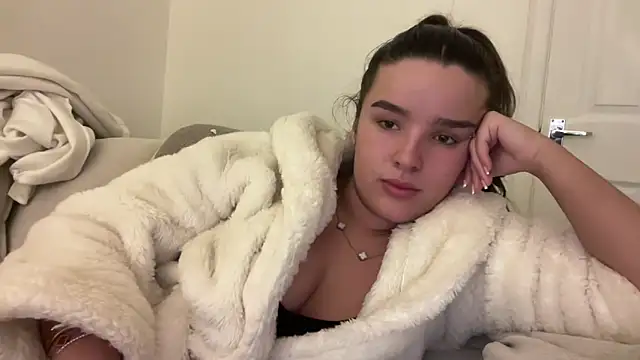 maisiesmithx online show from February 2025 11:28:02 PM