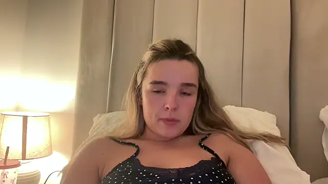 maisiesmithx online show from June 2026 01:28:02 AM