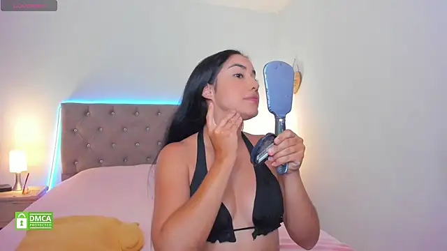 Scarlett 00  online show from February 2025 09:36:01 PM