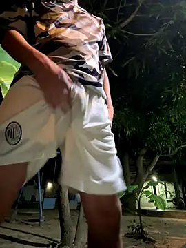 Erick-90 online show from November 2025 04:45:02 AM