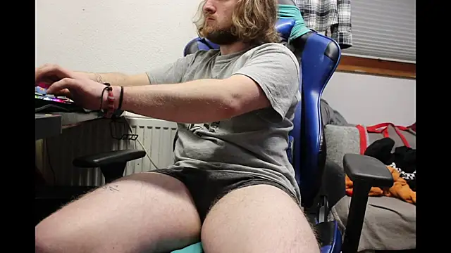 DrownMentallyyy online show from January 2025 12:27:02 AM