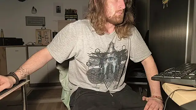 DrownMentallyyy online show from October 2025 11:36:02 PM