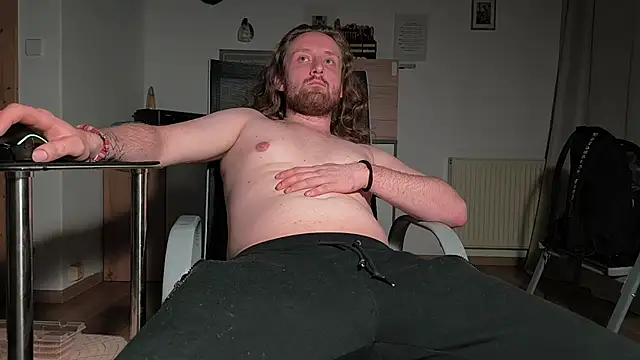 DrownMentallyyy online show from November 2025 03:01:02 AM