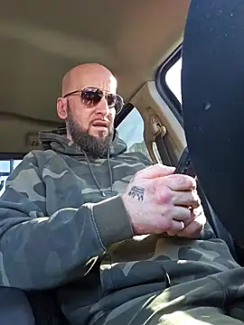 Beardedtattood online show from January 2025 04:33:01 PM