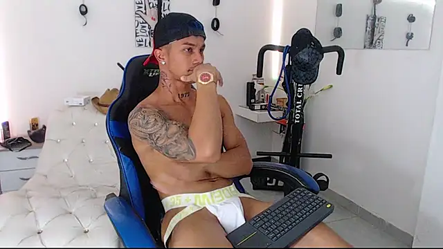 Leonard Price online show from March 2025 04:26:01 AM