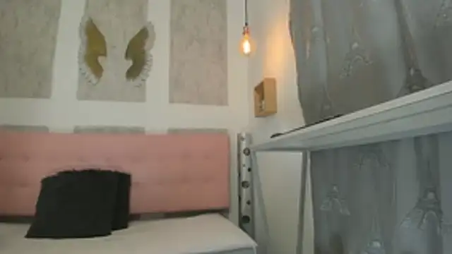 zhamira 21 online show from March 2026 08:04:02 PM