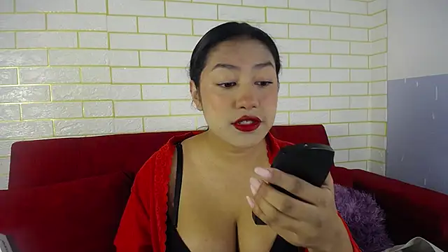 ricura mily online show from December 2025 04:39:01 AM