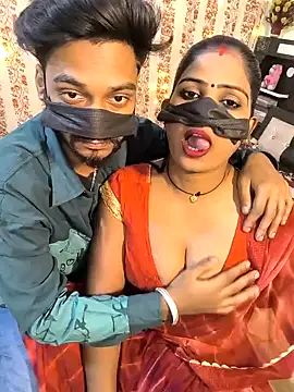 Snapshot of Indian_Lust_Couple chatting on December 2024 06:02:02 PM Indian Lust Couple online show from December 2024 06:02:02 PM