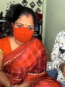 Snapshot of Indian_Lust_Couple chatting on February 2025 05:46:02 PM Indian Lust Couple online show from February 2025 05:46:02 PM