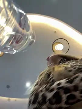 mur girl online show from December 2024 12:42:01 PM