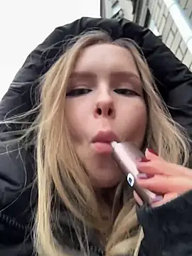 mur girl online show from November 2025 12:19:02 PM