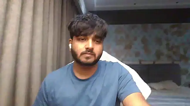 Snapshot of captainfucks chatting on December 2024 06:39:01 PM captainfucks online show from December 2024 06:39:01 PM