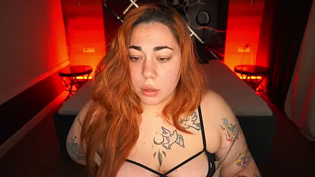 Snapshot of Kittywakee chatting on November 2025 09:37:01 PM Kittywakee online show from November 2025 09:37:01 PM