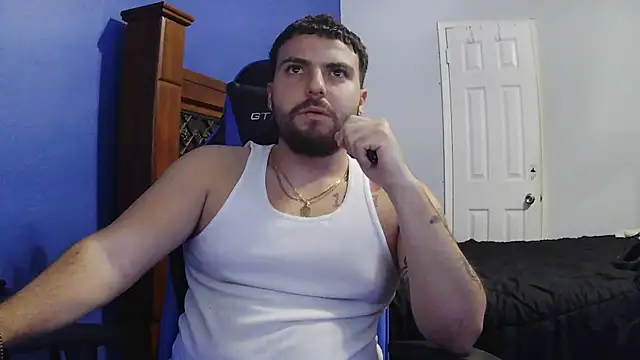 Snapshot of MasterKvn chatting on February 2025 01:44:02 AM MasterKvn online show from February 2025 01:44:02 AM