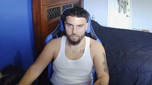 Snapshot of MasterKvn chatting on February 2025 09:20:02 PM MasterKvn online show from February 2025 09:20:02 PM