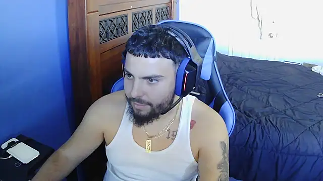 Snapshot of MasterKvn chatting on March 2025 09:48:02 PM MasterKvn online show from March 2025 09:48:02 PM