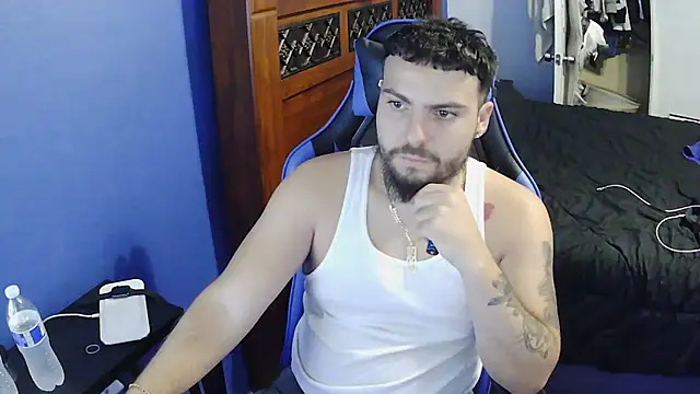 Snapshot of MasterKvn chatting on March 2025 07:53:02 AM MasterKvn online show from March 2025 07:53:02 AM