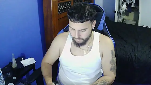 Snapshot of MasterKvn chatting on March 2025 08:25:02 AM MasterKvn online show from March 2025 08:25:02 AM