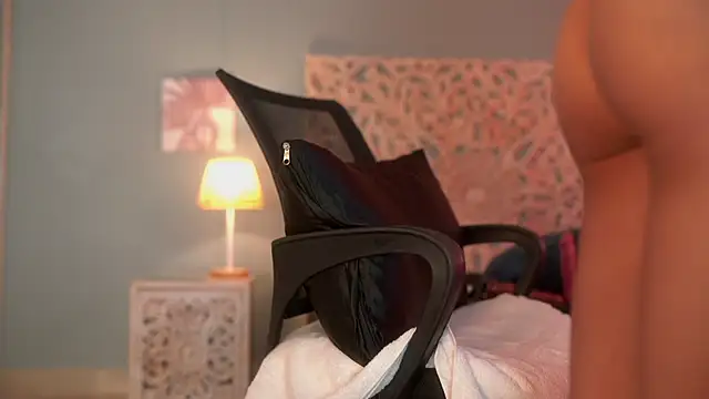 Snapshot of lupeebony chatting on October 2025 07:27:02 PM lupeebony online show from October 2025 07:27:02 PM