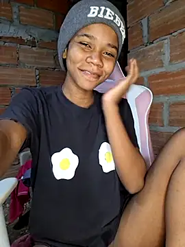 Snapshot of Luciia_cute chatting on September 2025 05:39:02 AM Luciia cute online show from September 2025 05:39:02 AM