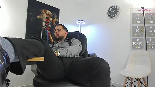 Ethan Castellano online show from December 2025 09:12:02 PM