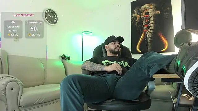 Ethan Castellano online show from February 2026 09:35:01 PM