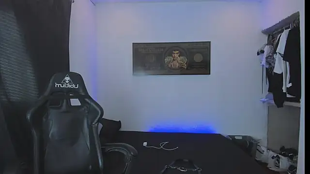 daddy jhons online show from December 2025 06:27:01 PM