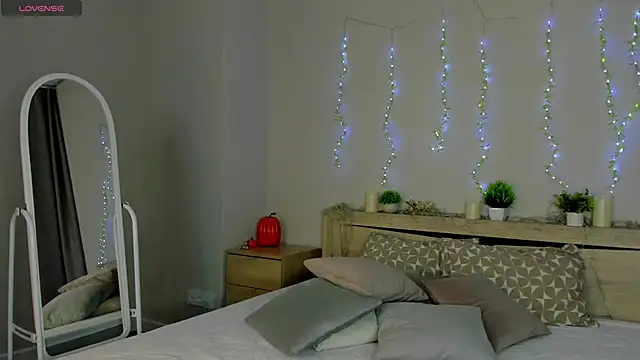 Cherry Price online show from April 2026 11:29:01 PM