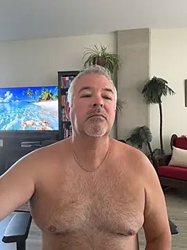 aarosteev2 online show from April 2026 03:28:02 PM
