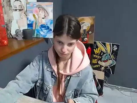 felicity gold online show from April 2026 07:09:01 AM