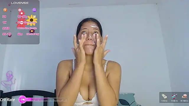 Snapshot of evaluna_horny_ chatting on March 2025 01:06:02 PM evaluna horny online show from March 2025 01:06:02 PM