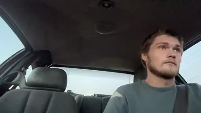 Snapshot of anomalies_ig chatting on December 2025 11:33:02 PM anomalies ig online show from December 2025 11:33:02 PM