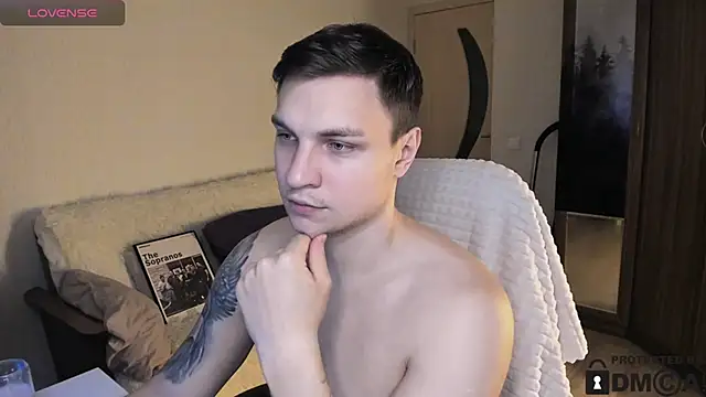 handsome guy01 online show from October 2025 11:06:02 PM