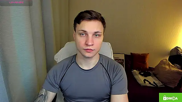 handsome guy01 online show from March 2026 10:39:01 PM