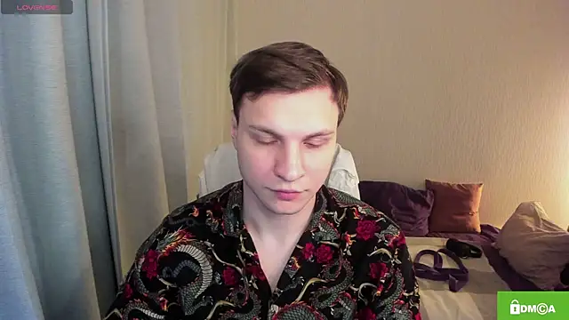 handsome guy01 online show from April 2026 08:29:01 PM