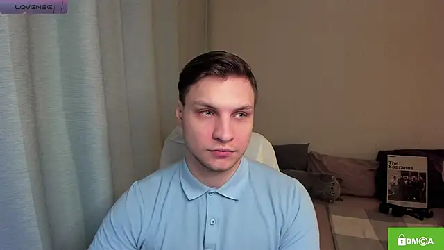 Snapshot of handsome_guy01 chatting on June 2026 09:32:02 PM handsome guy01 online show from June 2026 09:32:02 PM