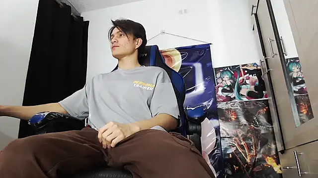 sr jaeger online show from December 2025 01:05:01 PM