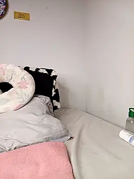 lianisrose online show from November 2025 09:58:01 PM