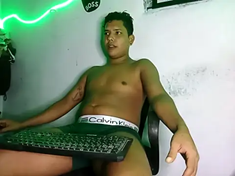 628-andrew online show from November 2025 01:05:02 AM