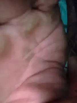 Snapshot of Cantufamily1979 chatting on April 2026 08:31:01 AM Cantufamily1979 online show from April 2026 08:31:01 AM